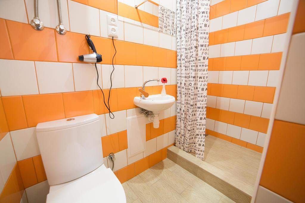 Apartment On Filatova 10/1 Λβιβ Εξωτερικό φωτογραφία